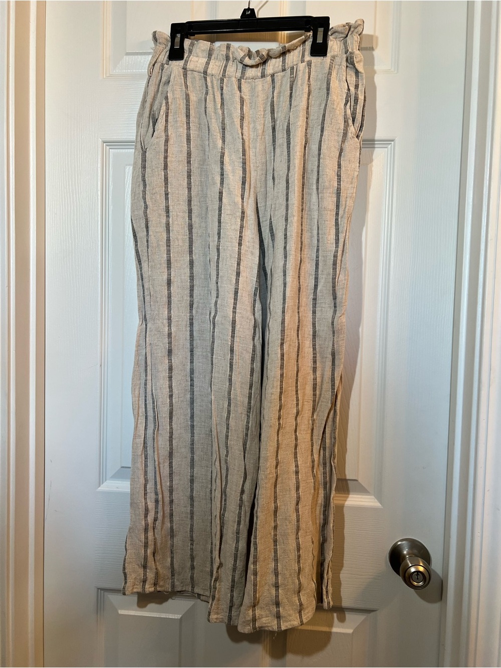 🦋 Striped Wide-Leg Linen Blend Pants - Cream & Gray